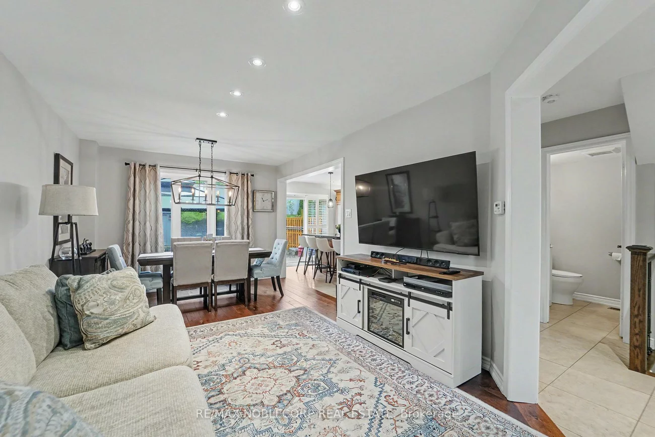 12, Waterbury, Bolton East, Caledon