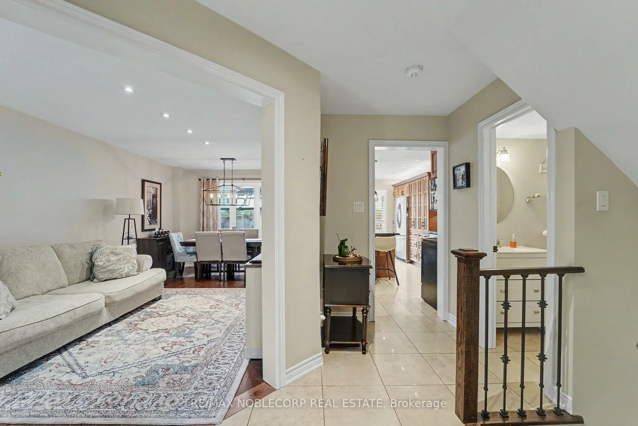 12, Waterbury, Bolton East, Caledon