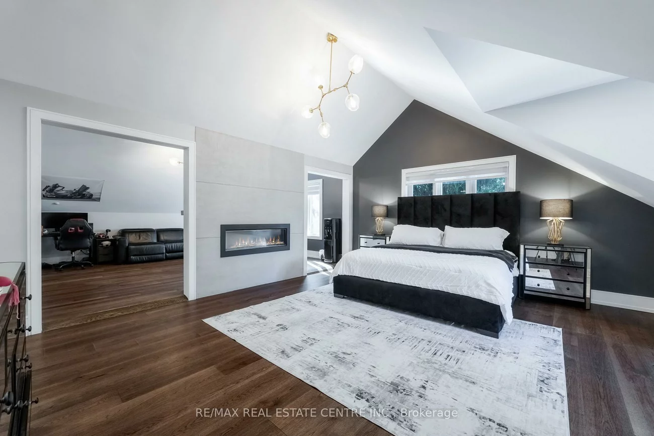 6, Country Lane, Palgrave, Caledon