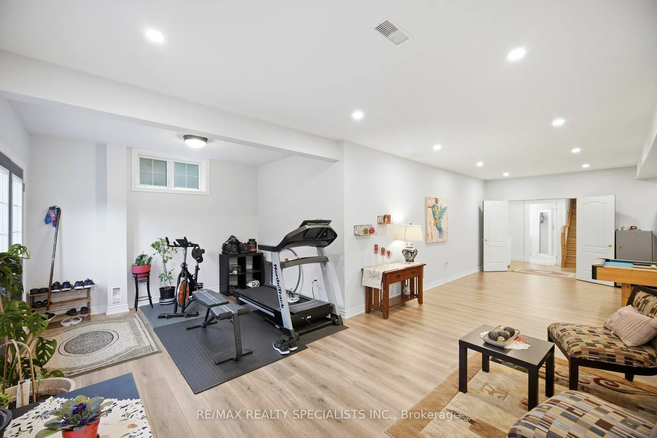 10, Valley Hill, Palgrave, Caledon