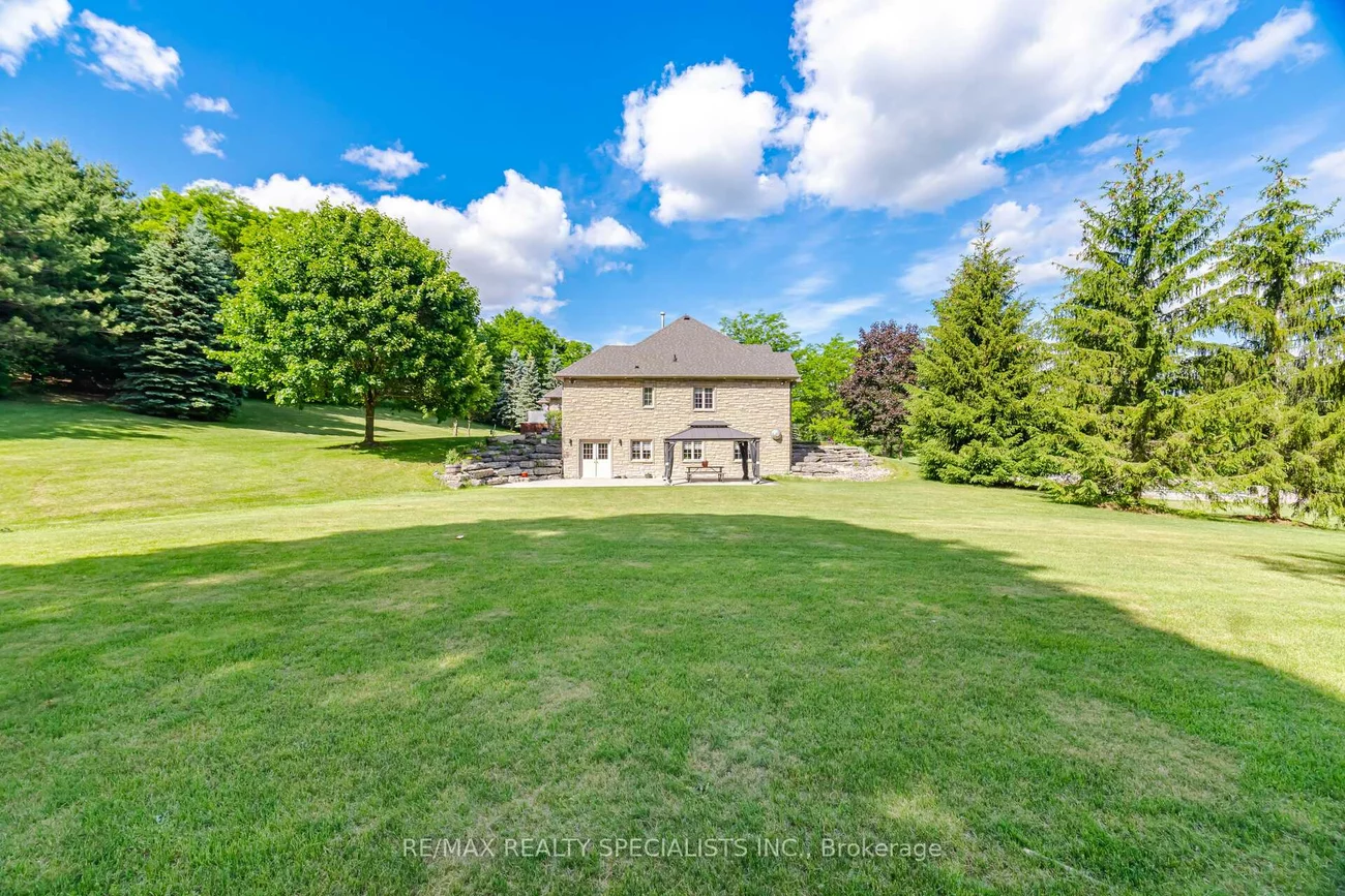 10, Valley Hill, Palgrave, Caledon