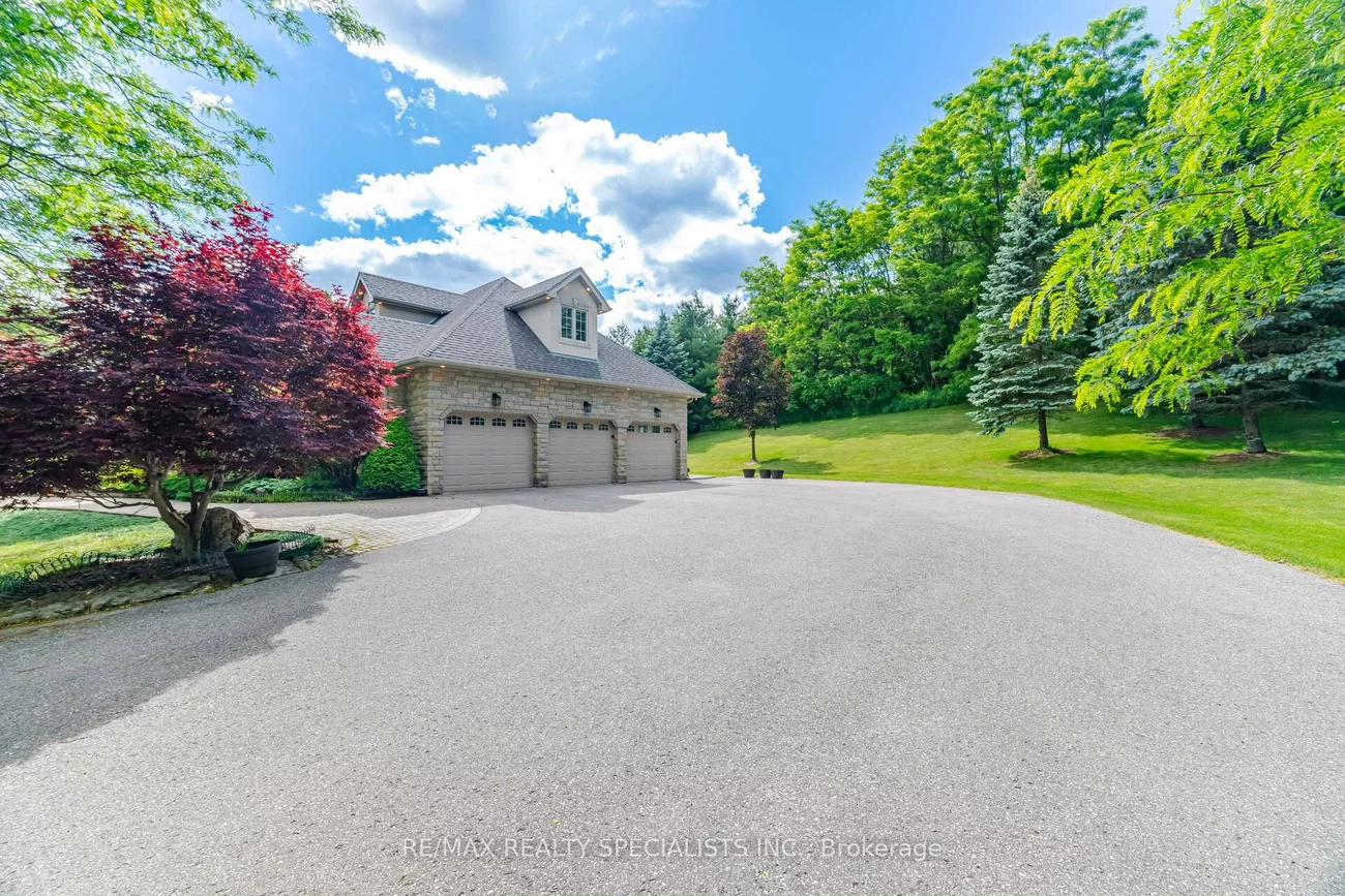 10, Valley Hill, Palgrave, Caledon