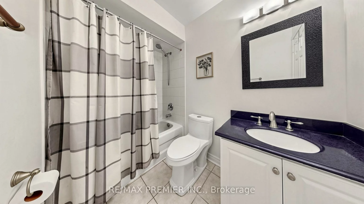 6, Terrastone, Bolton West, Caledon