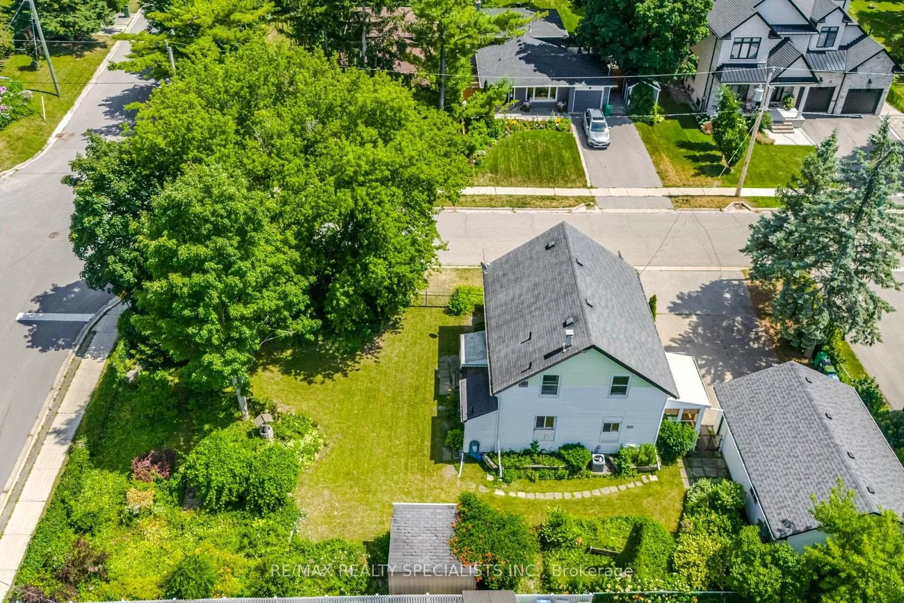 173, Victoria, Bolton East, Caledon