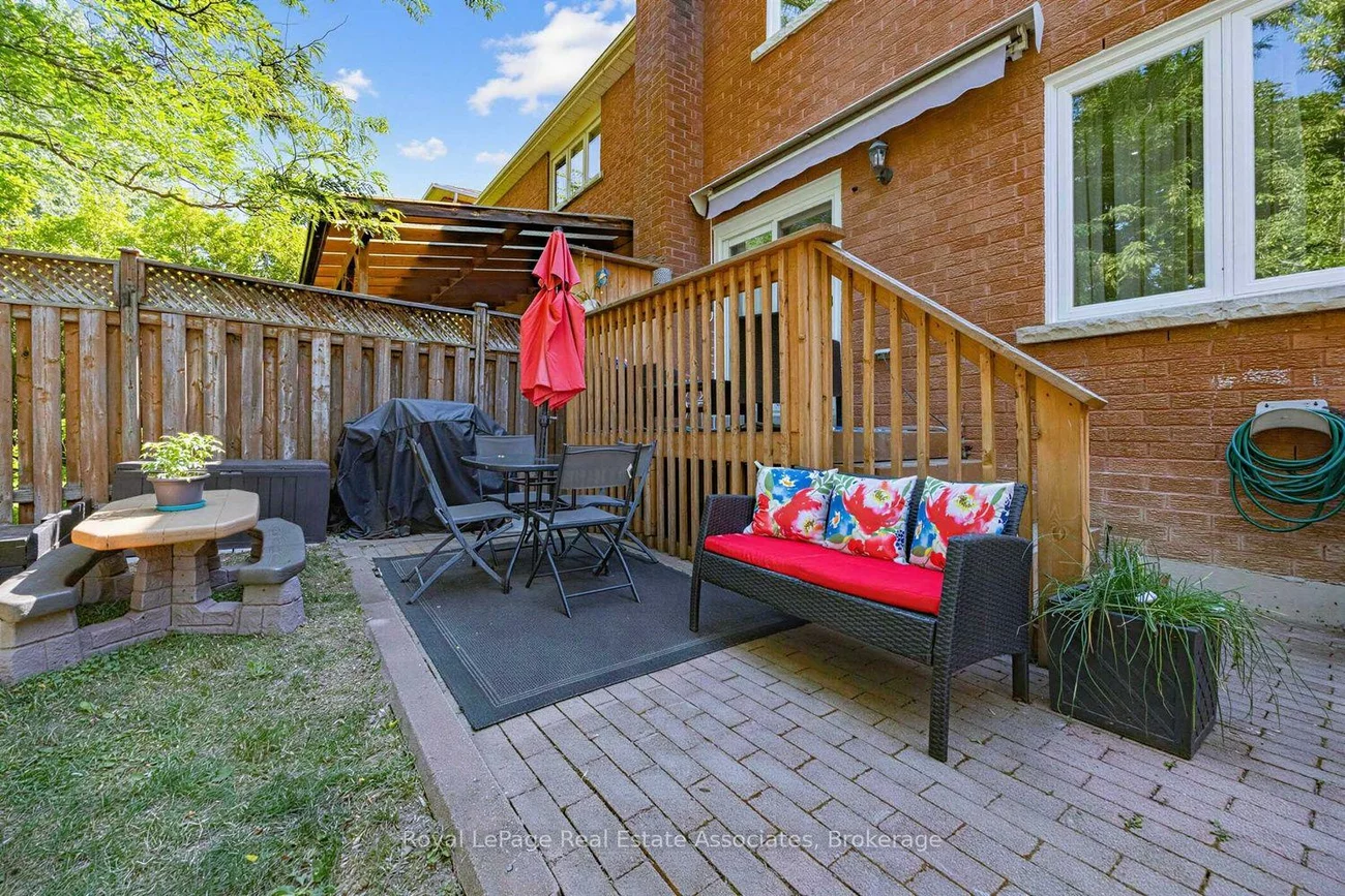 25, Rolling Hills, Bolton West, Caledon