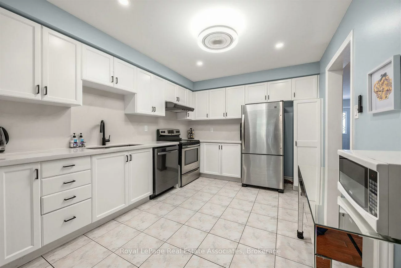 25, Rolling Hills, Bolton West, Caledon