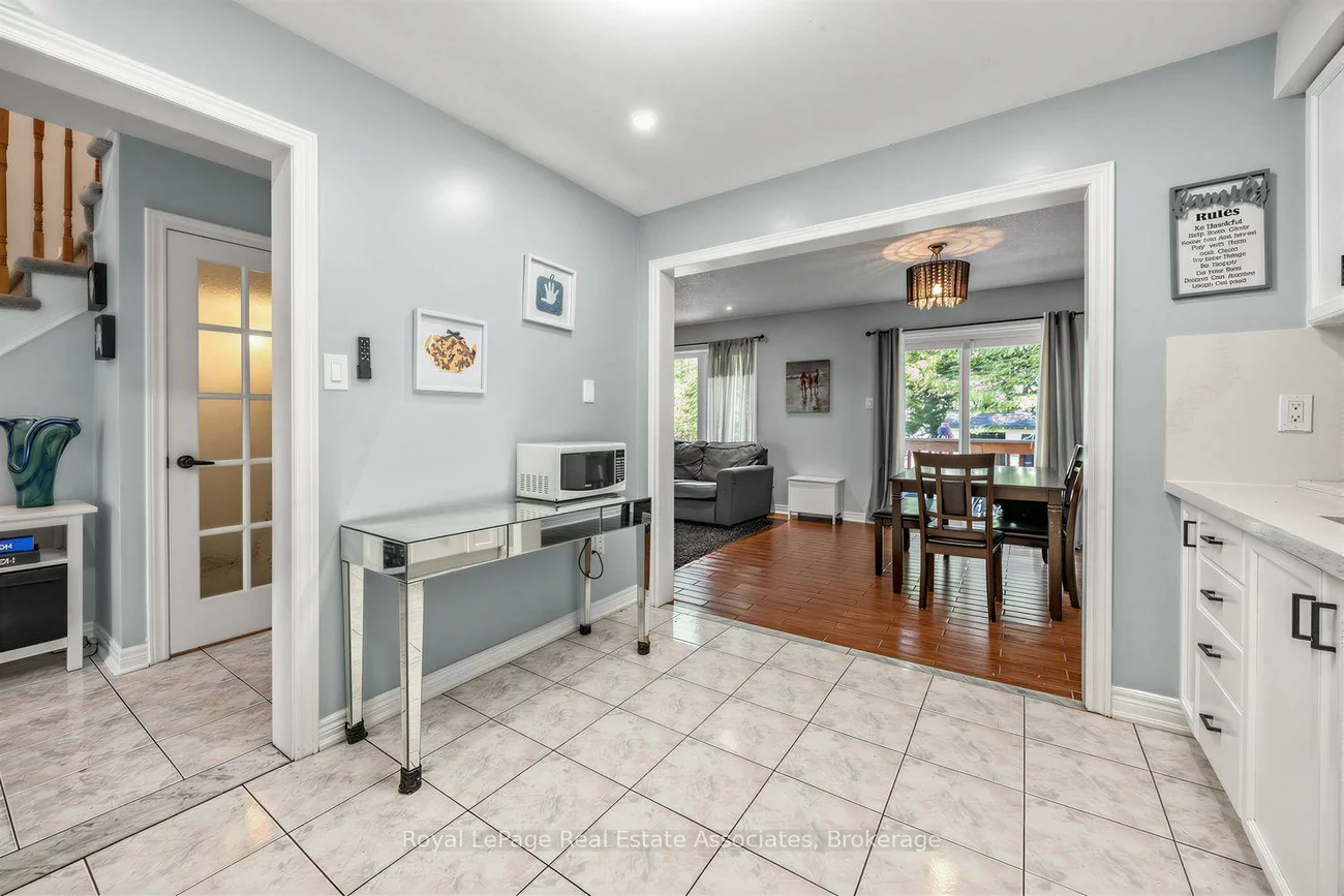 25, Rolling Hills, Bolton West, Caledon