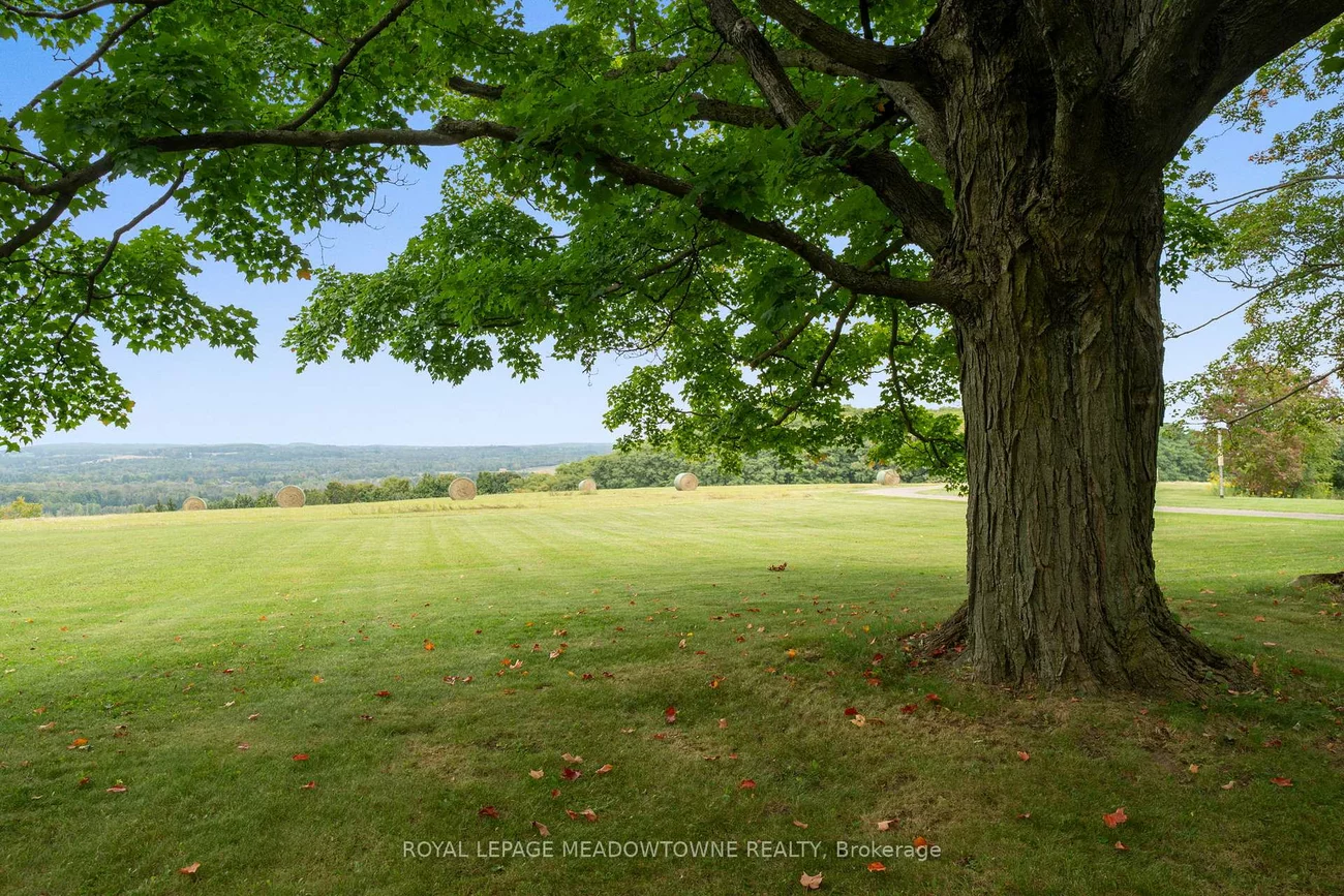 2097, Grange, Rural Caledon, Caledon