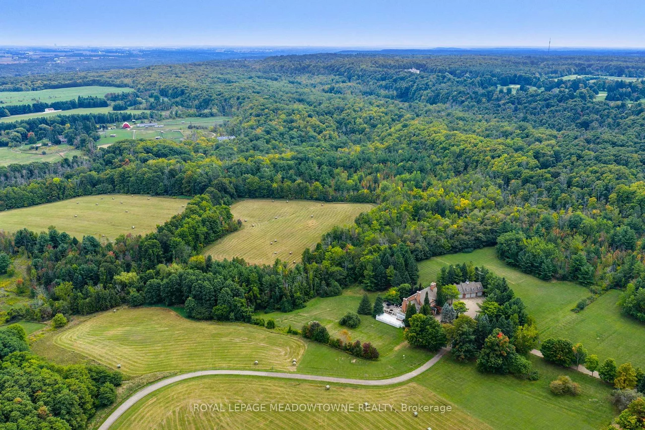 2097, Grange, Rural Caledon, Caledon