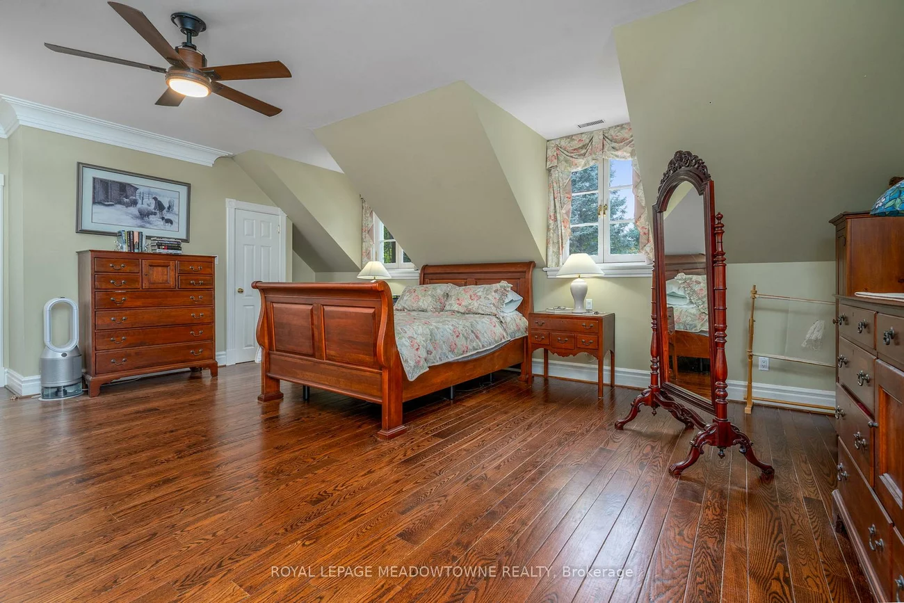 2097, Grange, Rural Caledon, Caledon