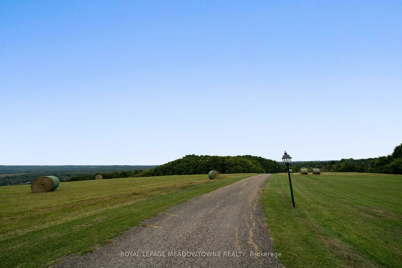 2097, Grange, Rural Caledon, Caledon