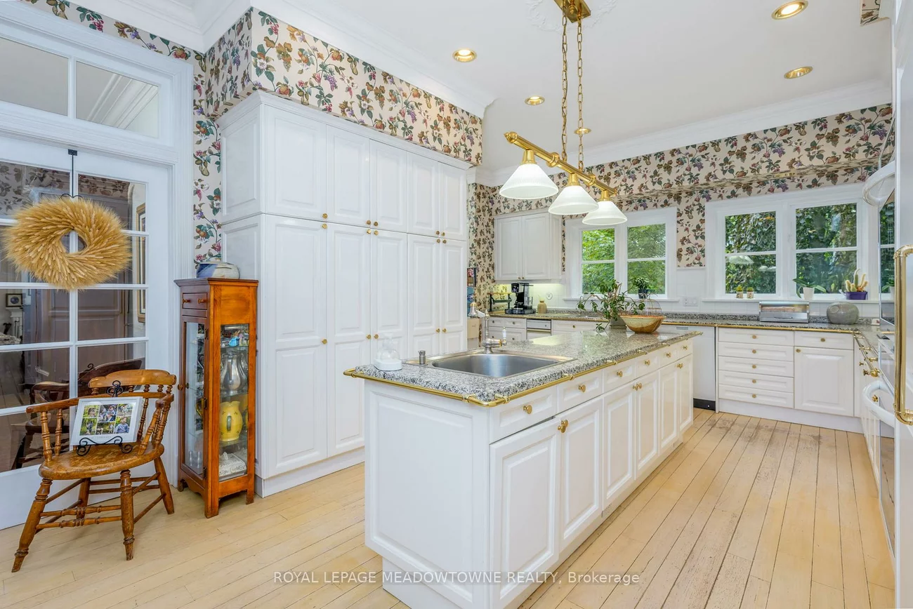2097, Grange, Rural Caledon, Caledon