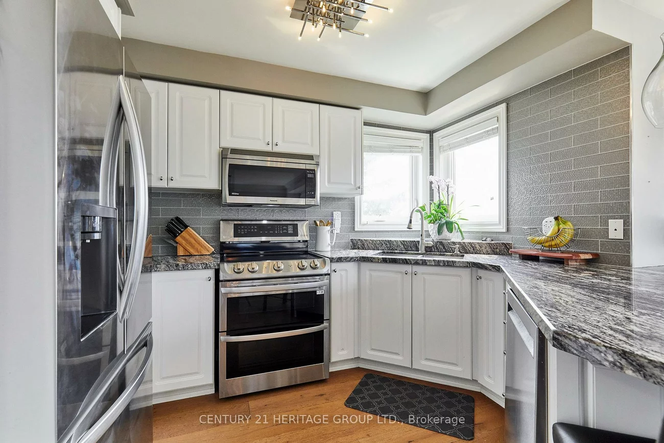 17, Shangrila, Bolton West, Caledon