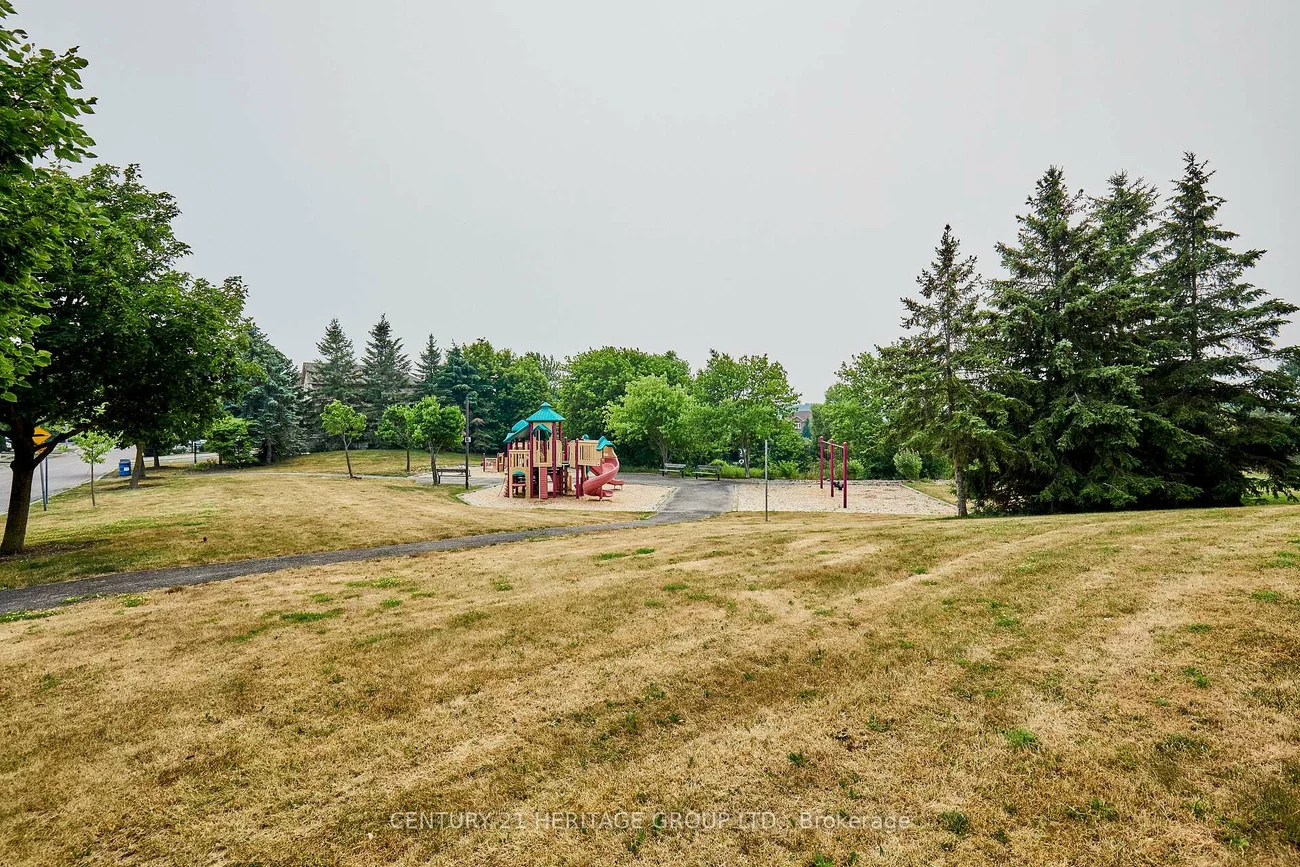 17, Shangrila, Bolton West, Caledon