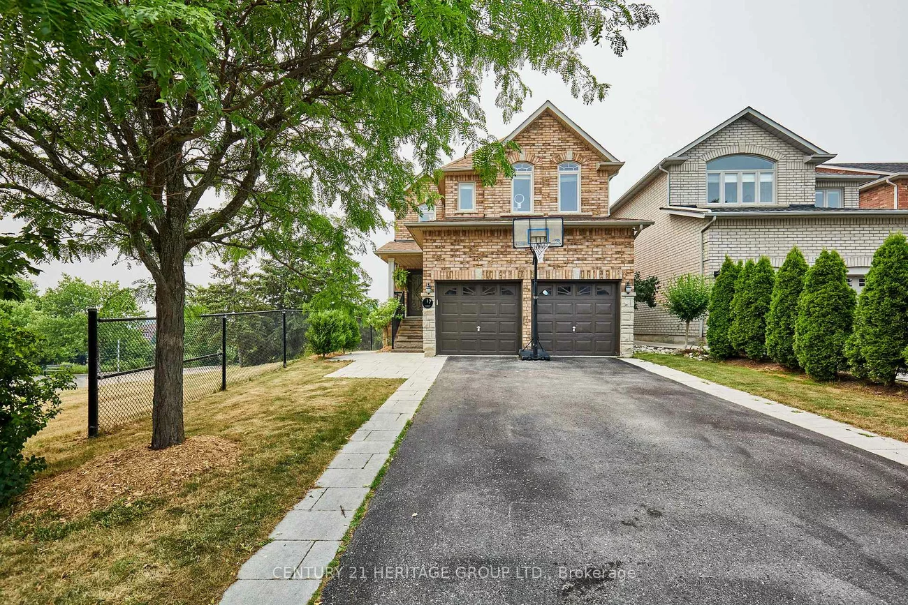 17, Shangrila, Bolton West, Caledon
