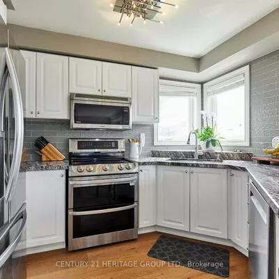 17, Shangrila, Bolton West, Caledon