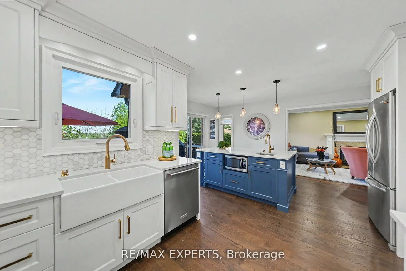 54, De Rose, Bolton West, Caledon