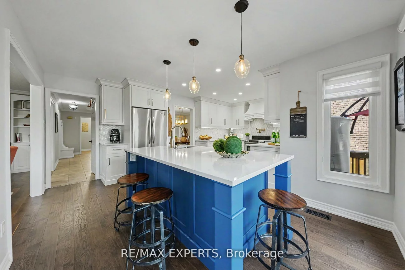 54, De Rose, Bolton West, Caledon