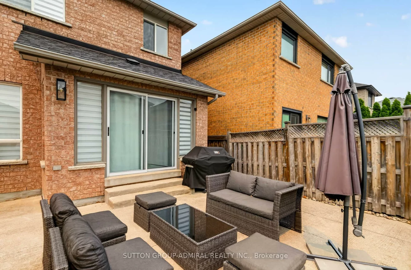 7, Emily Carr, Bolton West, Caledon