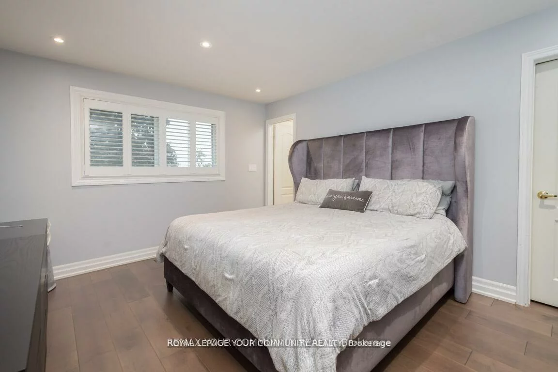 63, Rolling Hills, Bolton West, Caledon