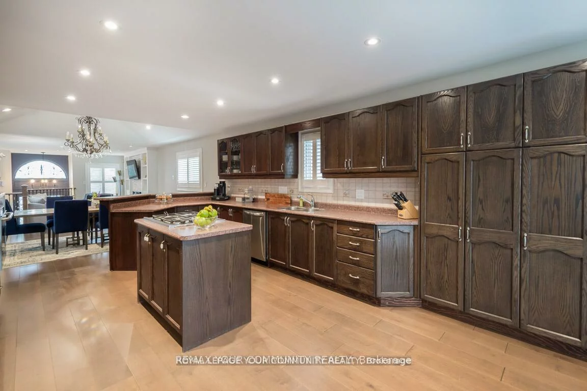 63, Rolling Hills, Bolton West, Caledon