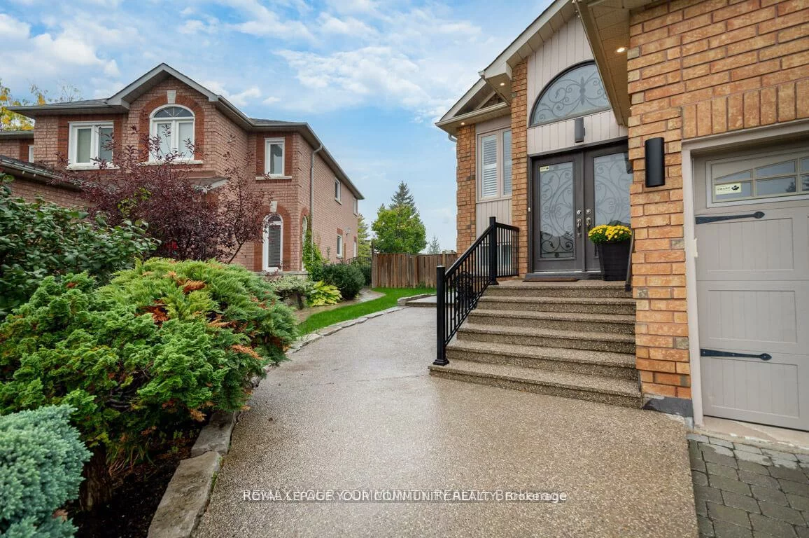 63, Rolling Hills, Bolton West, Caledon
