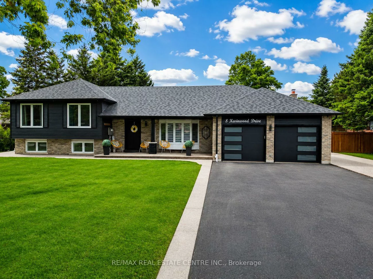 8, Kevinwood, Caledon Village, Caledon
