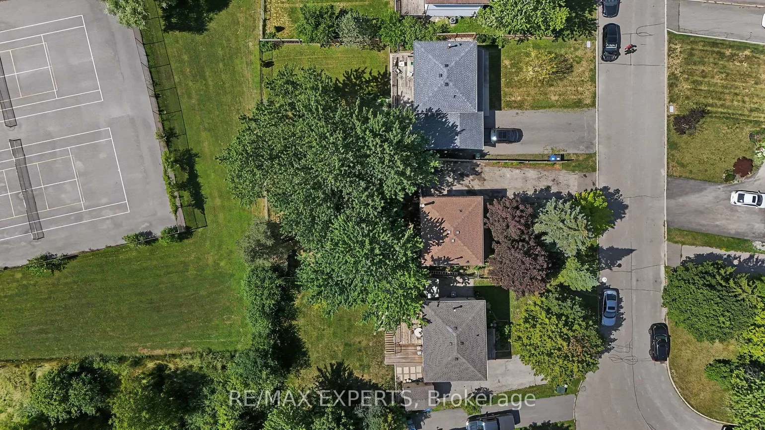 74, Downey, Bolton East, Caledon