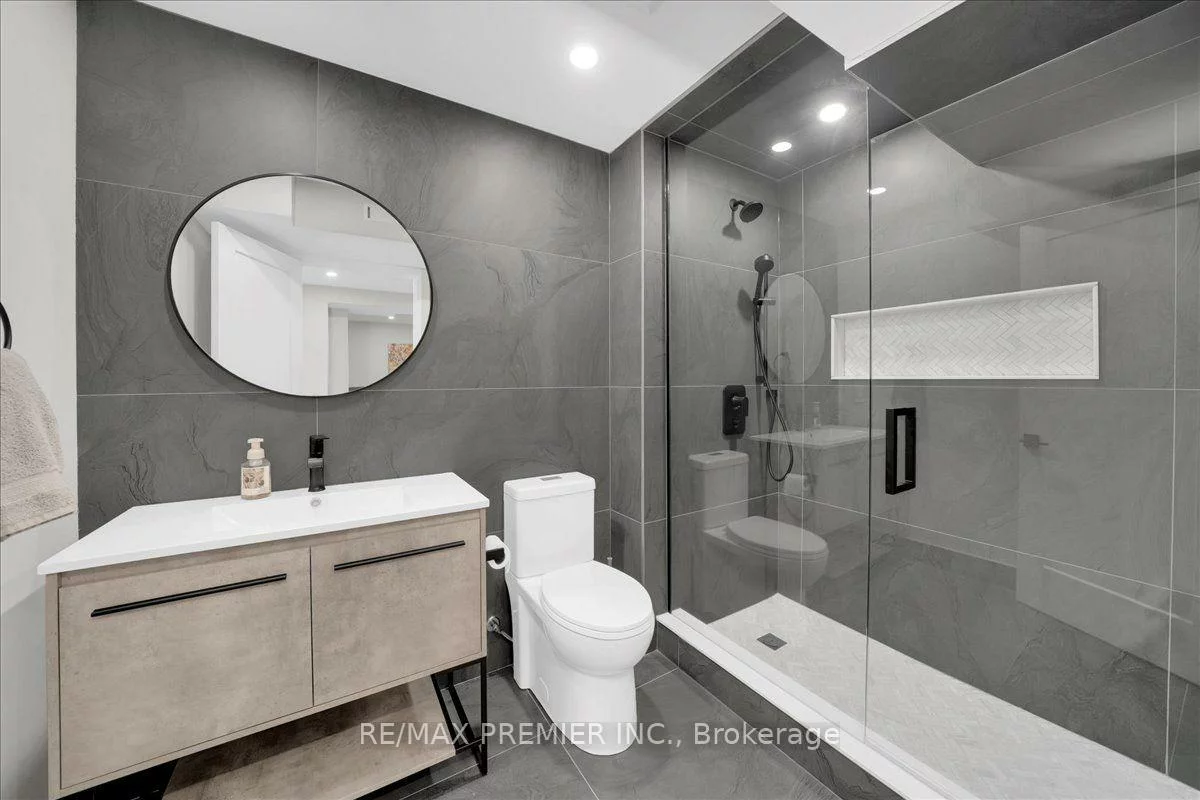 23, Berrydown, Bolton East, Caledon