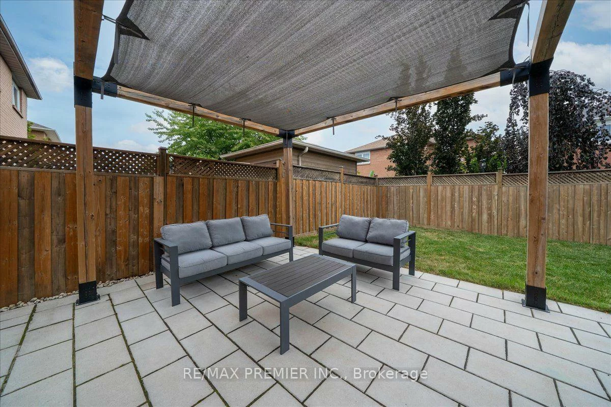 23, Berrydown, Bolton East, Caledon