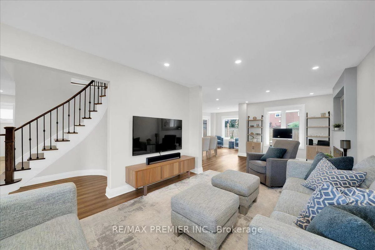 23, Berrydown, Bolton East, Caledon
