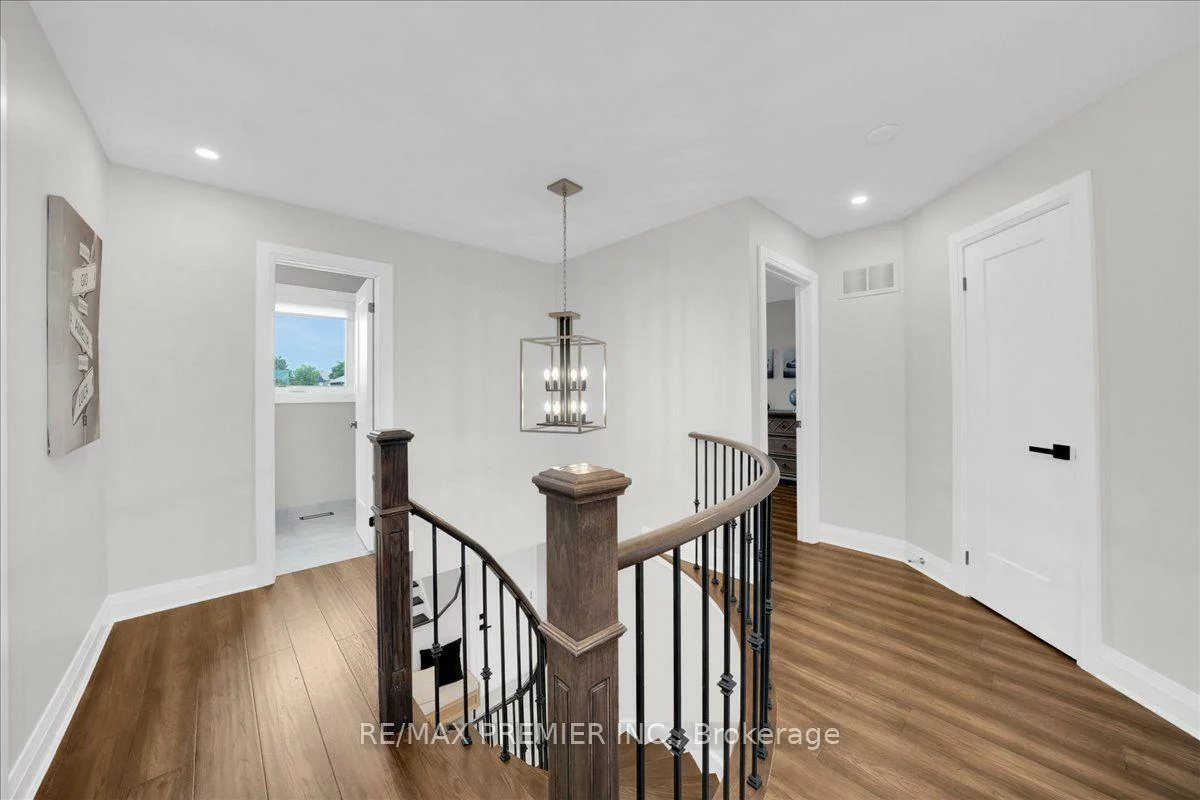 23, Berrydown, Bolton East, Caledon