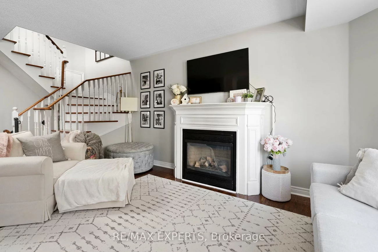 28, Crestridge, Bolton North, Caledon