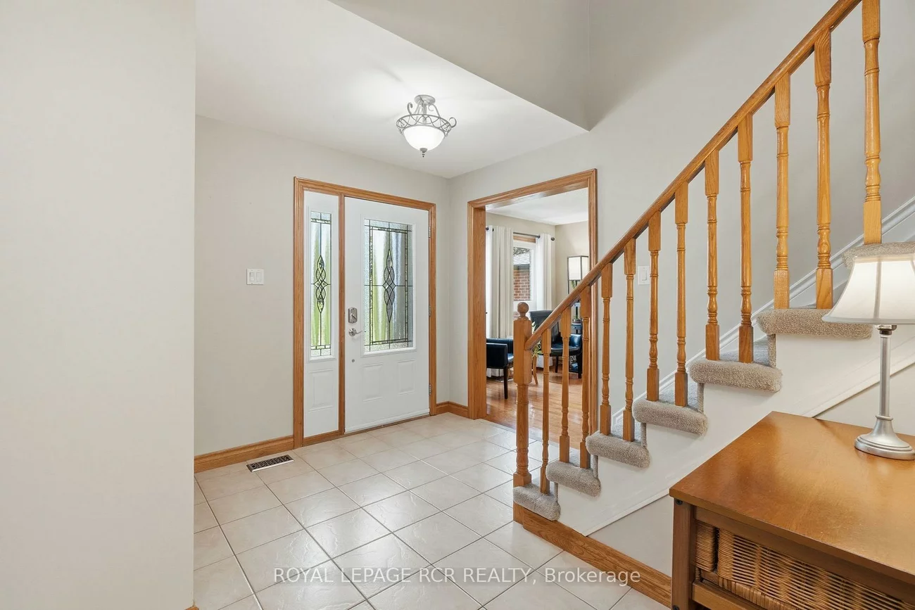9, Doepath, Bolton West, Caledon