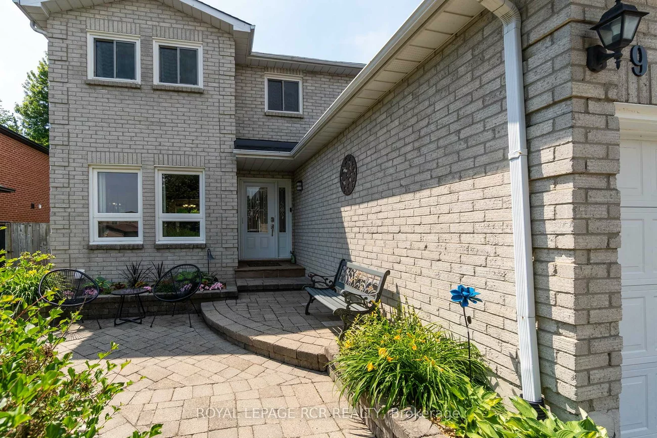 9, Doepath, Bolton West, Caledon