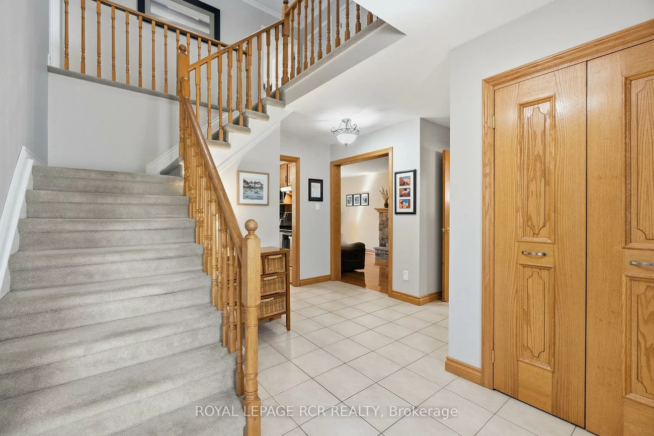 9, Doepath, Bolton West, Caledon
