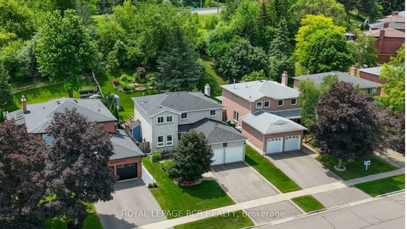 9, Doepath, Bolton West, Caledon