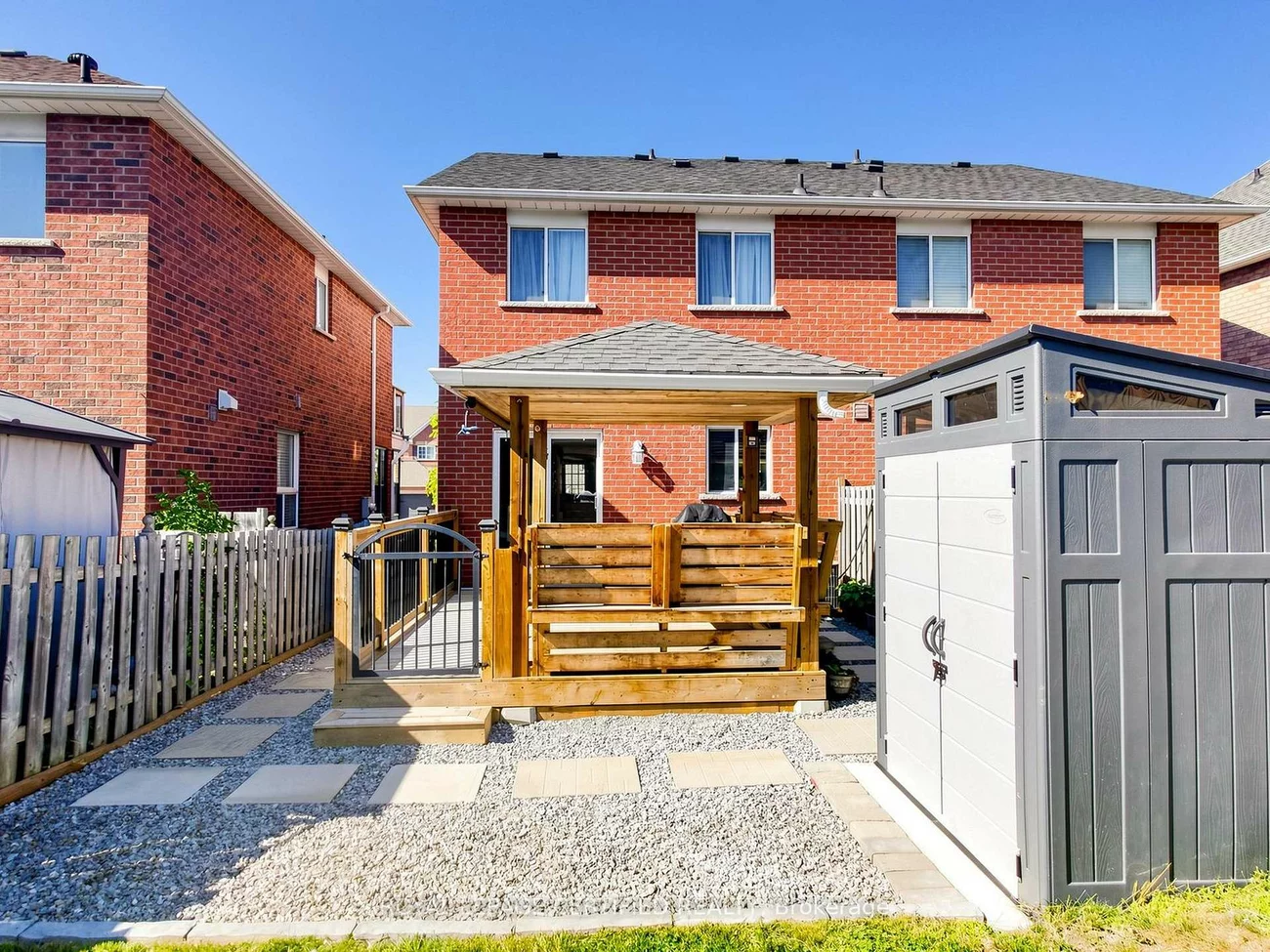 102, Grapevine, Bolton West, Caledon