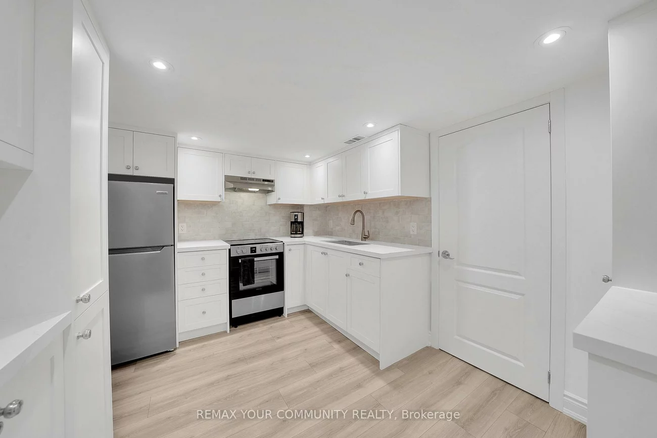 127, Waterbury, Bolton East, Caledon