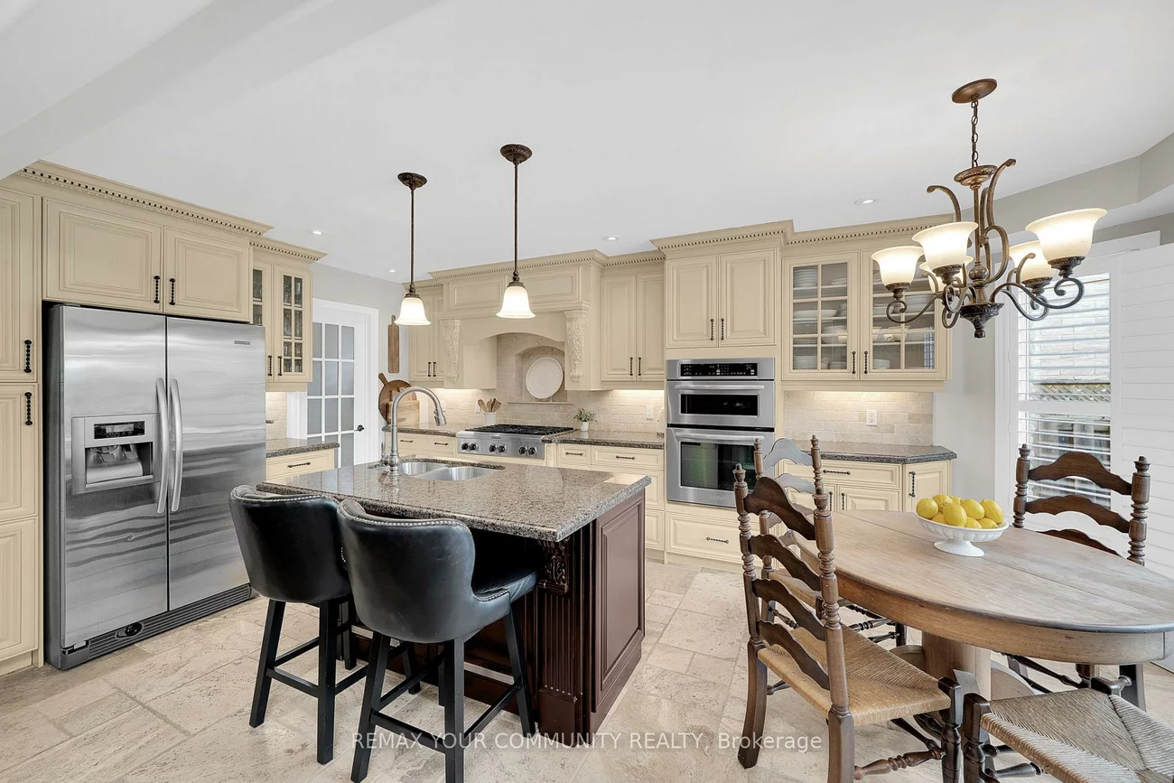 127, Waterbury, Bolton East, Caledon