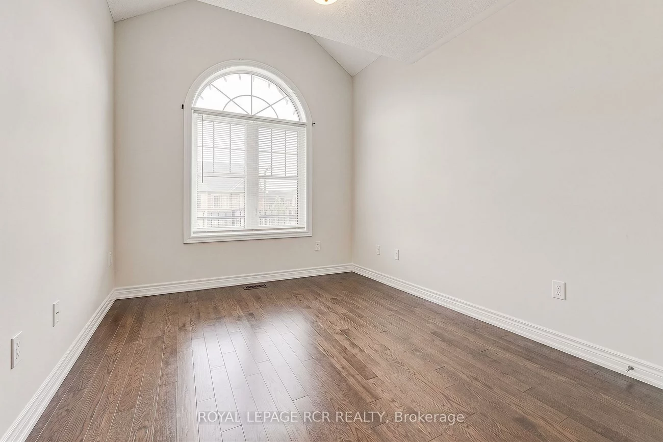 4, Tormore, Bolton East, Caledon