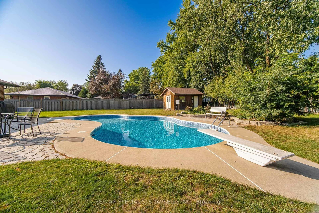 6, Maple Grove, Caledon Village, Caledon