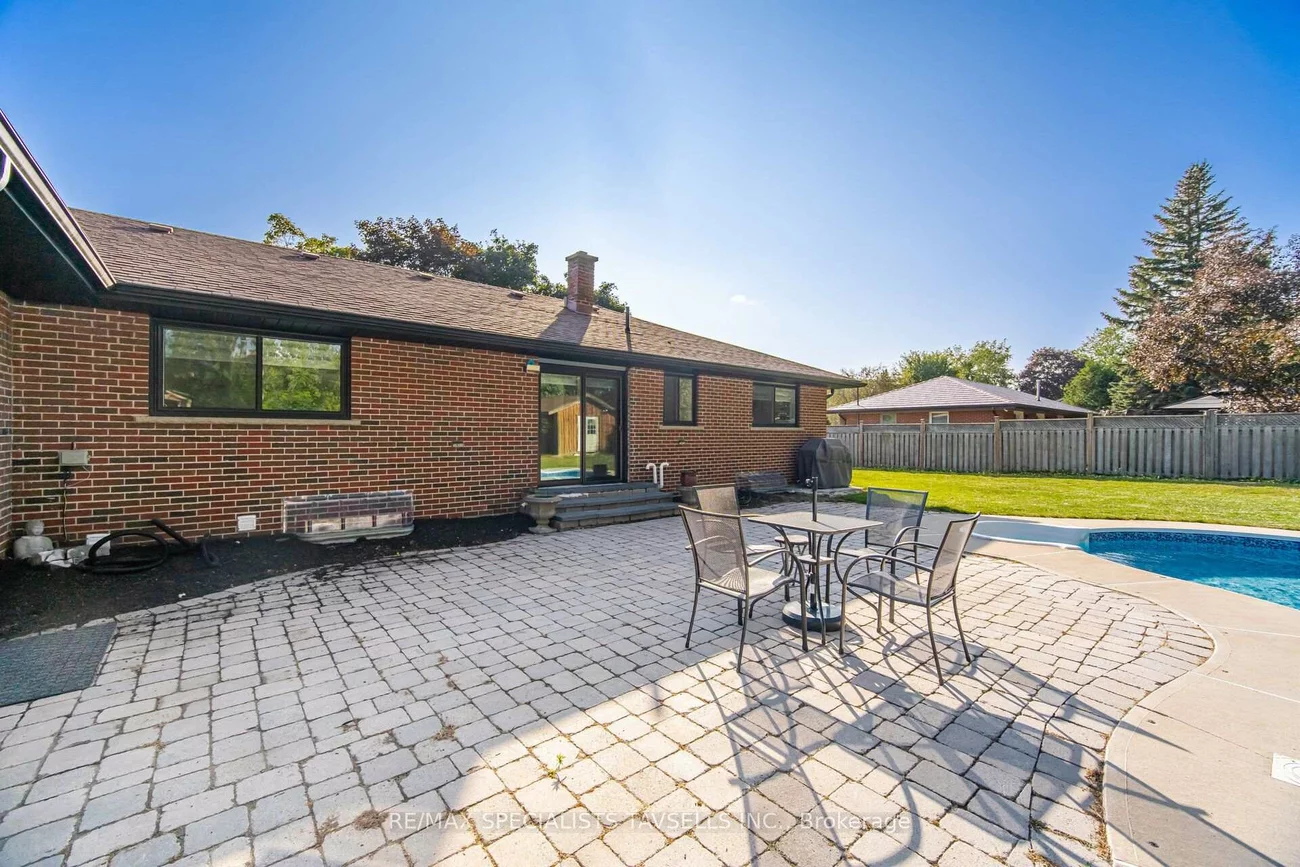 6, Maple Grove, Caledon Village, Caledon