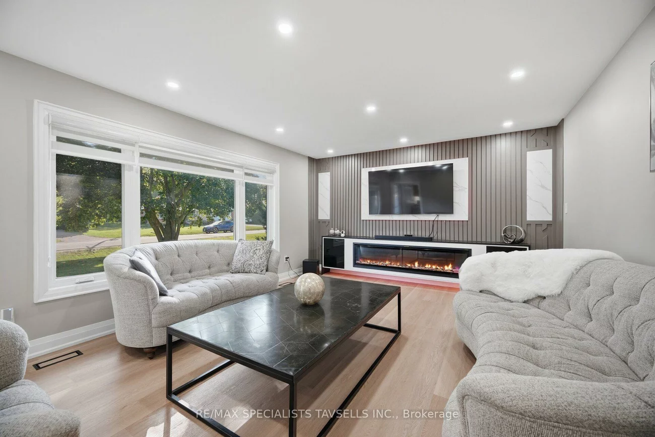6, Maple Grove, Caledon Village, Caledon