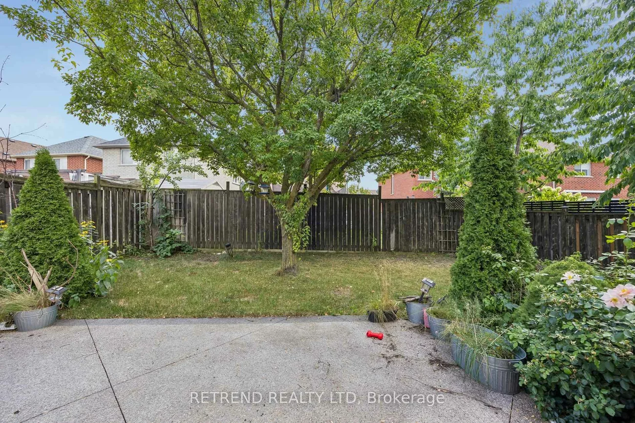 27, Terrastone, Bolton West, Caledon