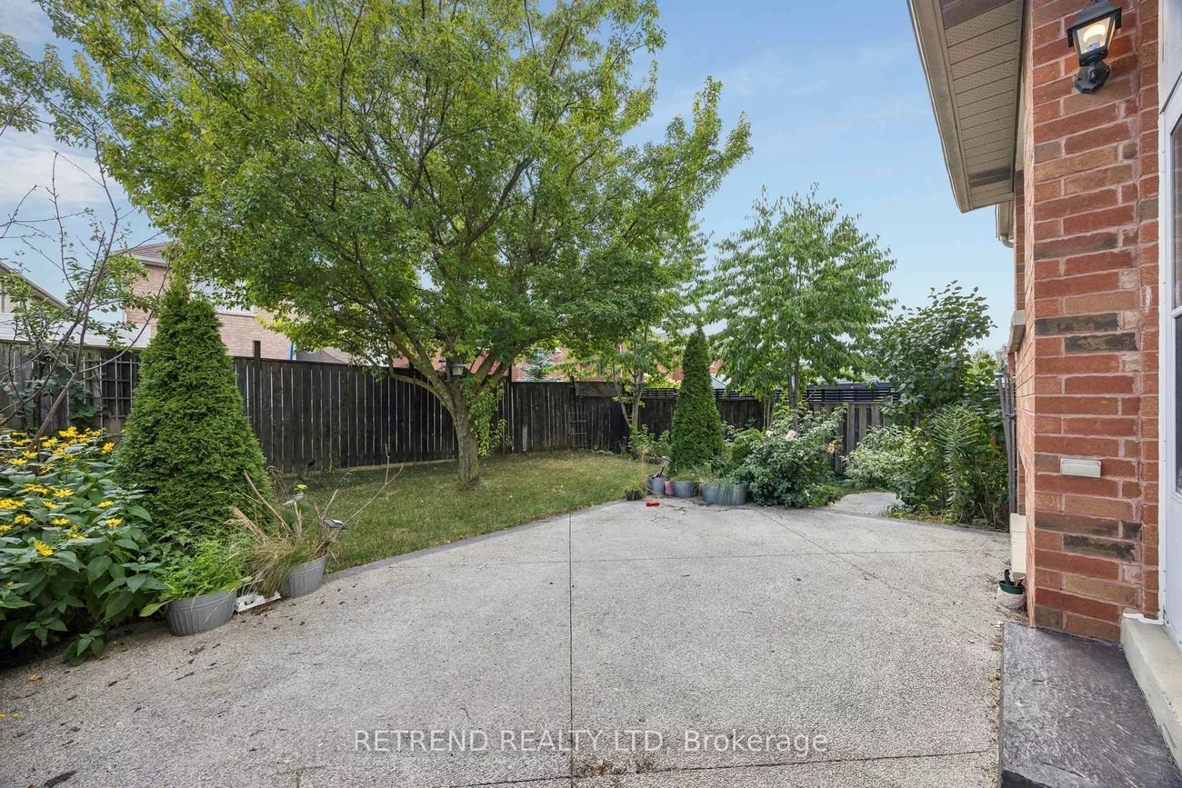 27, Terrastone, Bolton West, Caledon