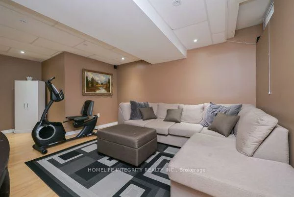 315, Ellwood, Bolton West, Caledon