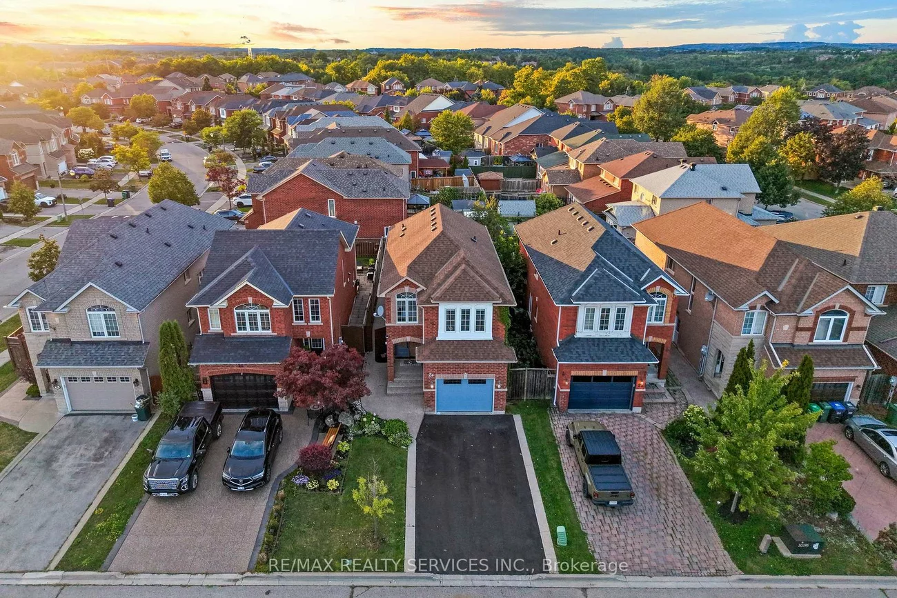 24, Wakely, Bolton West, Caledon