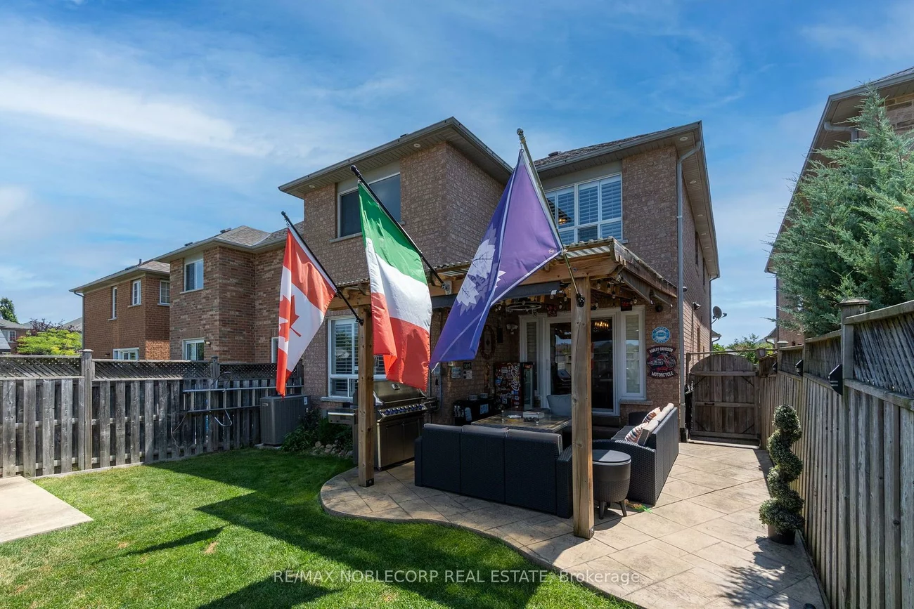 111, Emily Carr, Bolton West, Caledon