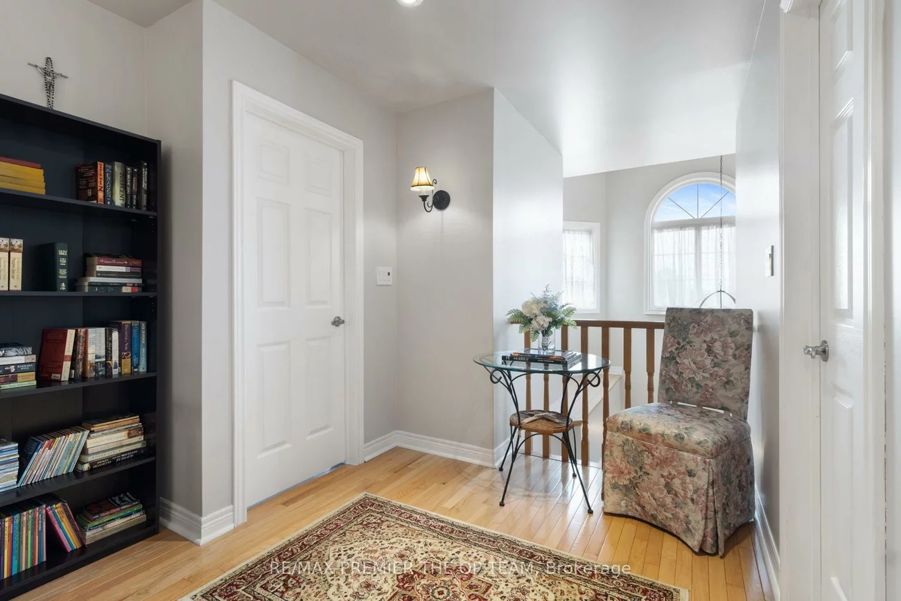 5, Southbury Manor, Bolton East, Caledon